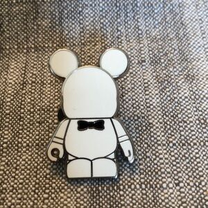 Authentic Disney pin. Each pin $8 or 4 pins for $25, additional pins $5 each.